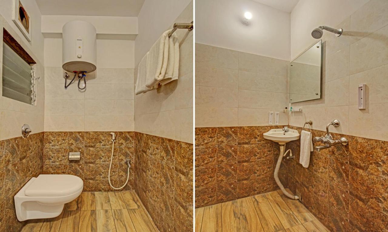 होटल Royal Crowne Near Airport 3*